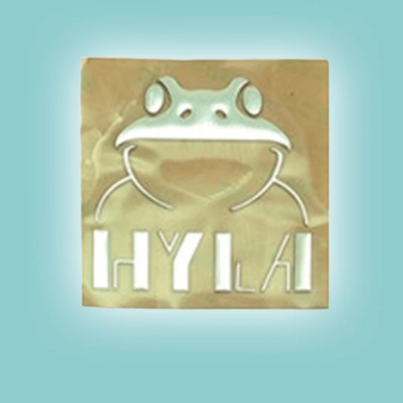 HYLA CAR ARGENT 10CM